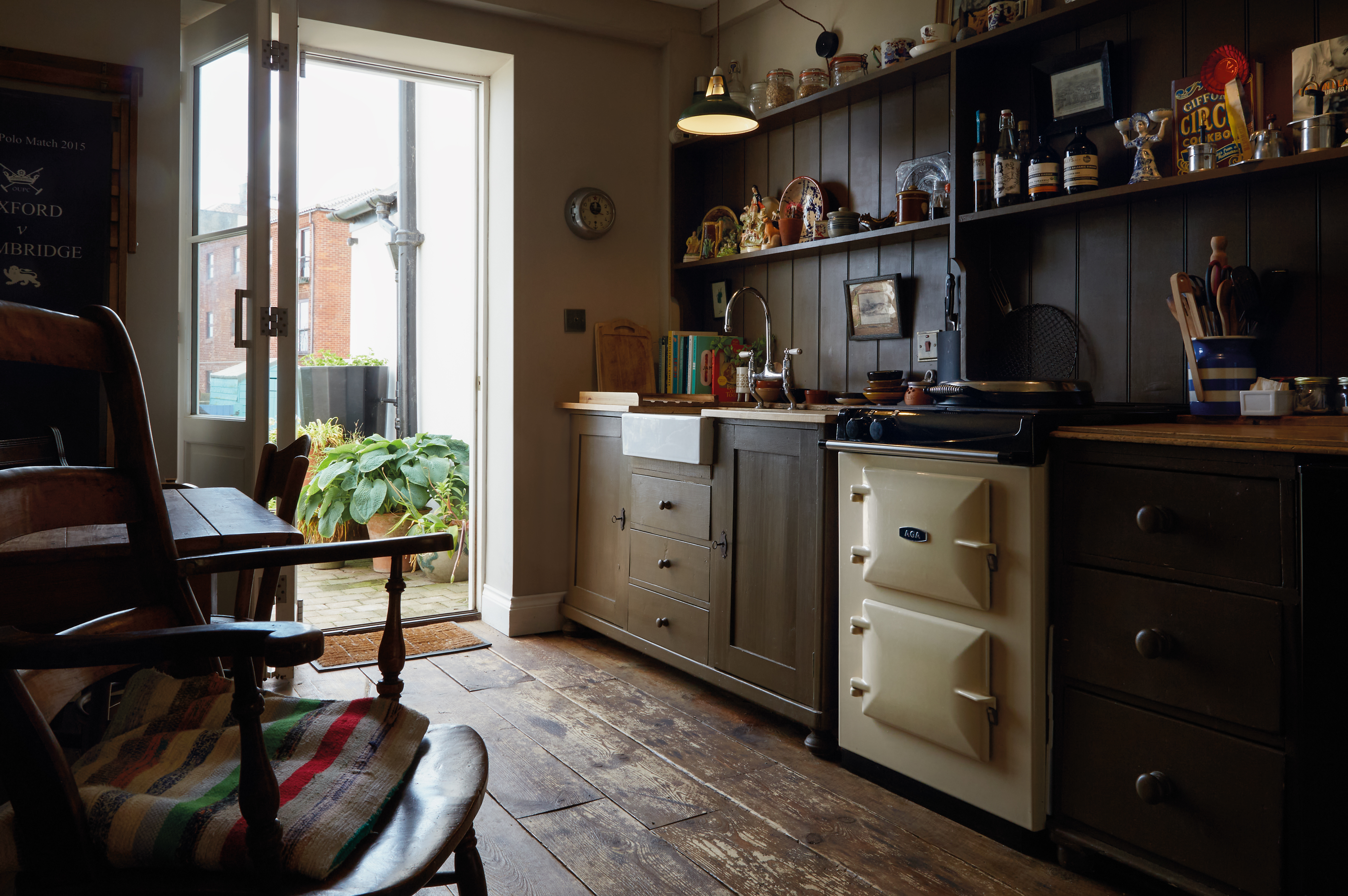 AGA 60 Kitchen Setting and Chair