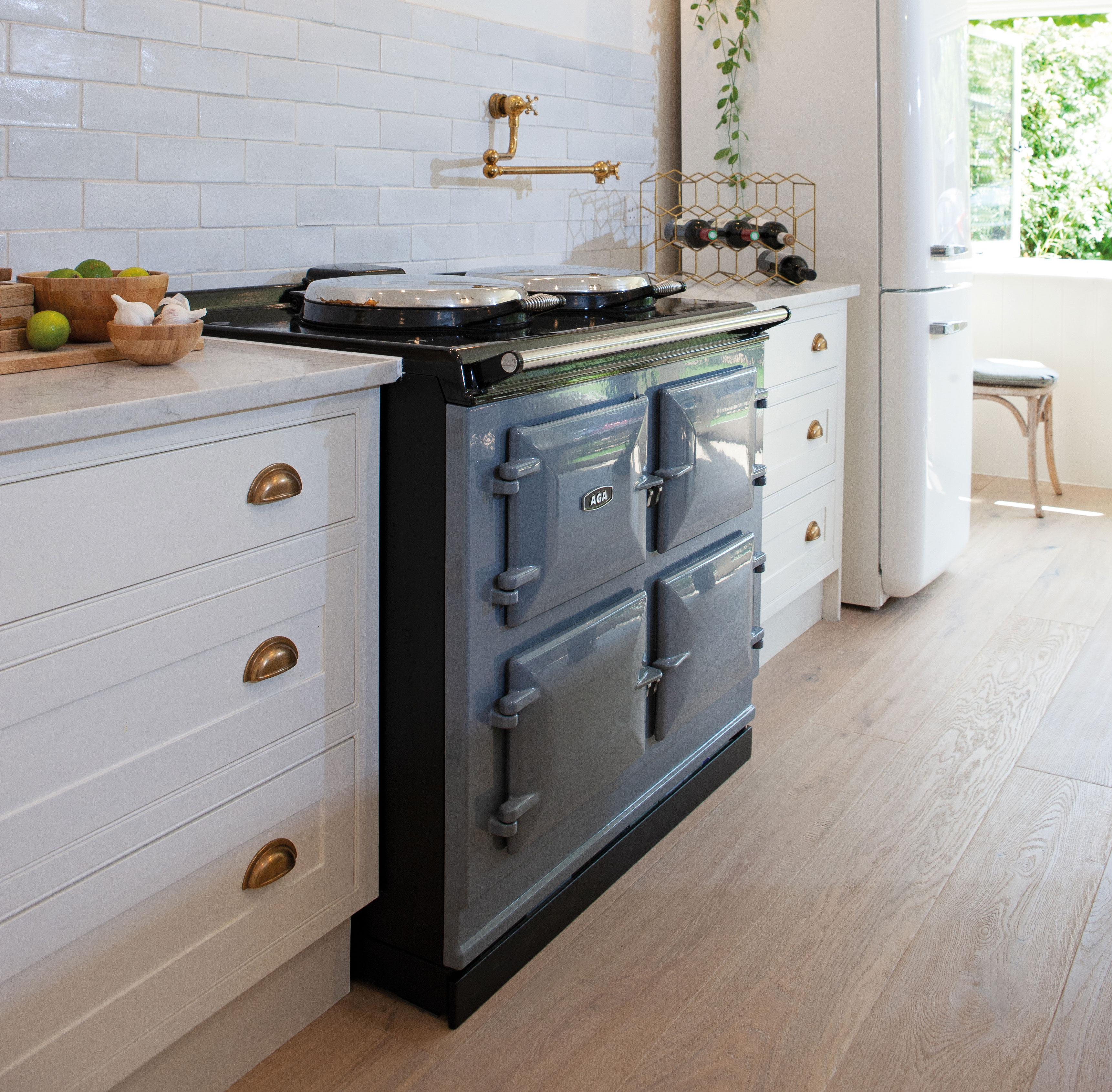 AGA eR7 100 in Dove