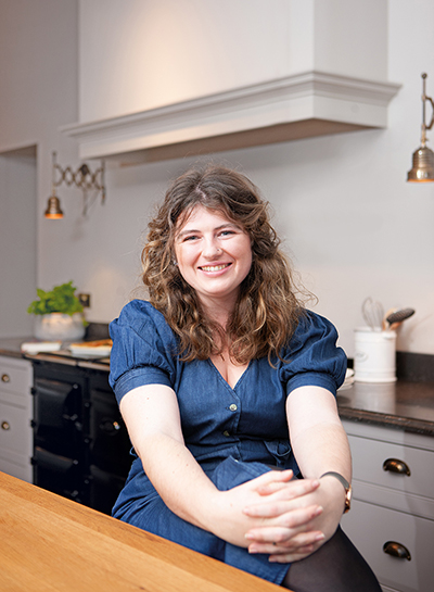Ella Risbridger talks about her memoir Midnight Chicken 