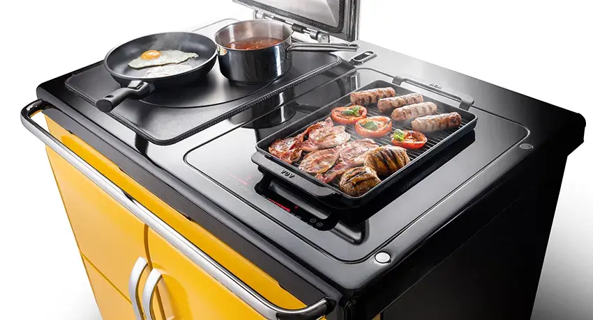 Two-zone induction hob 