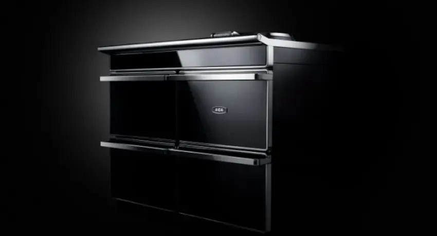  Image of the front of the ERA the glass AGA