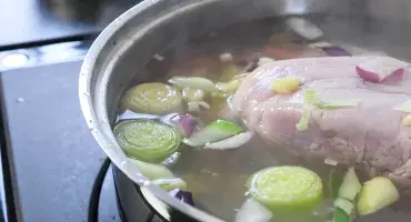 Gammon joint poaching on the AGA hotplates 