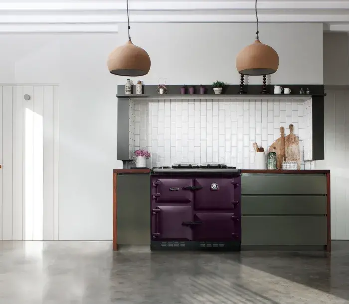 Rayburn 600 Series in Aubergine 