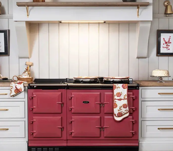 AGA 7 Serie 150 in Raspberry 
