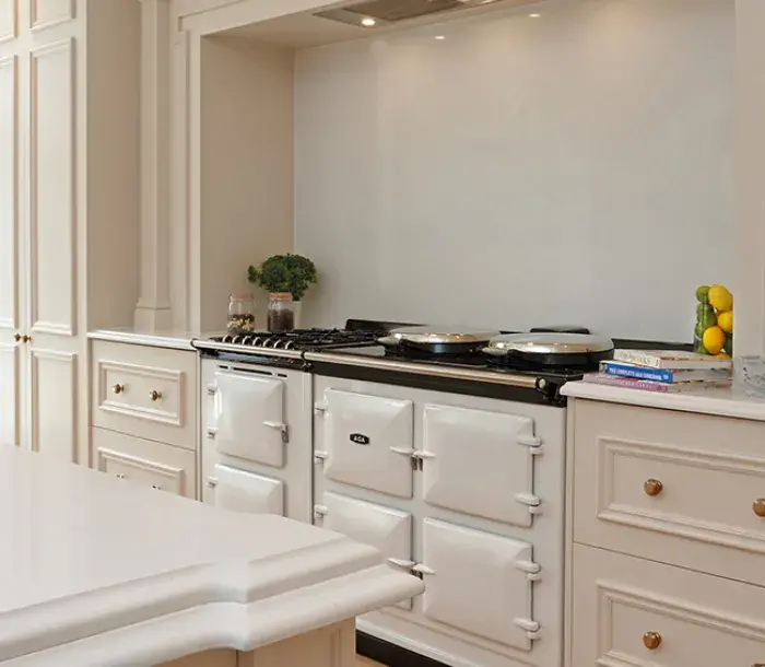 AGA 7 Series 160 in White