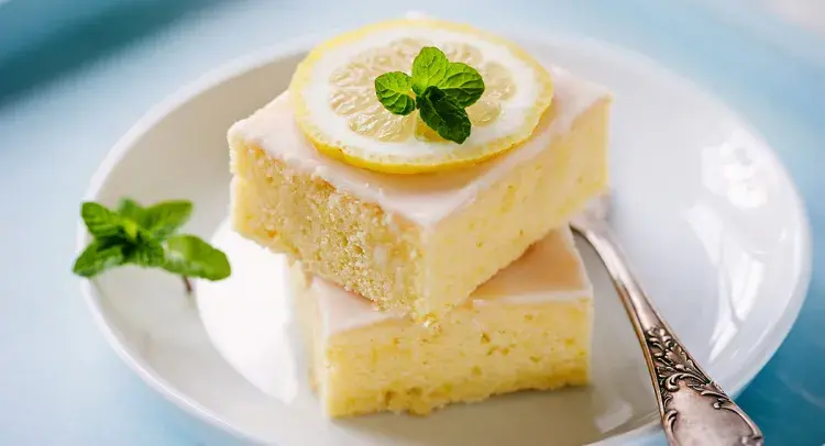 Lemon And Violet Slices