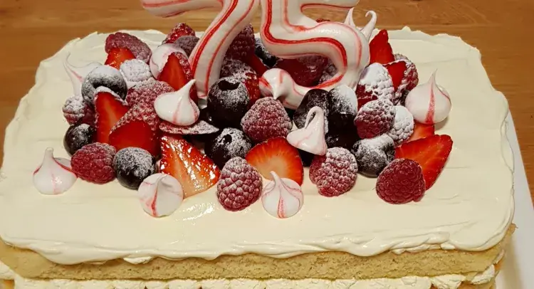 Celebration Summer Fruit Layer Cake 